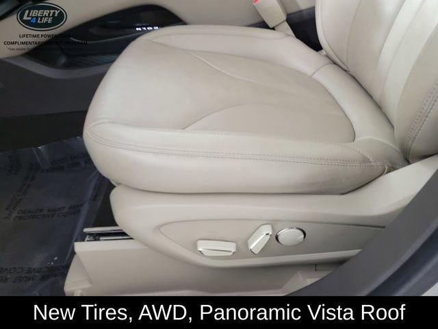 Used 2022 Lincoln Nautilus Reserve image 14