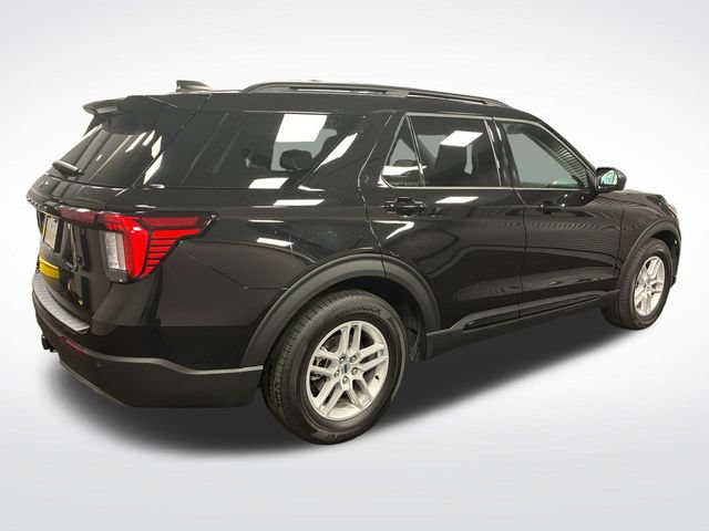Used 2026 Ford Explorer Active w/ Active Comfort Package RWD image 5