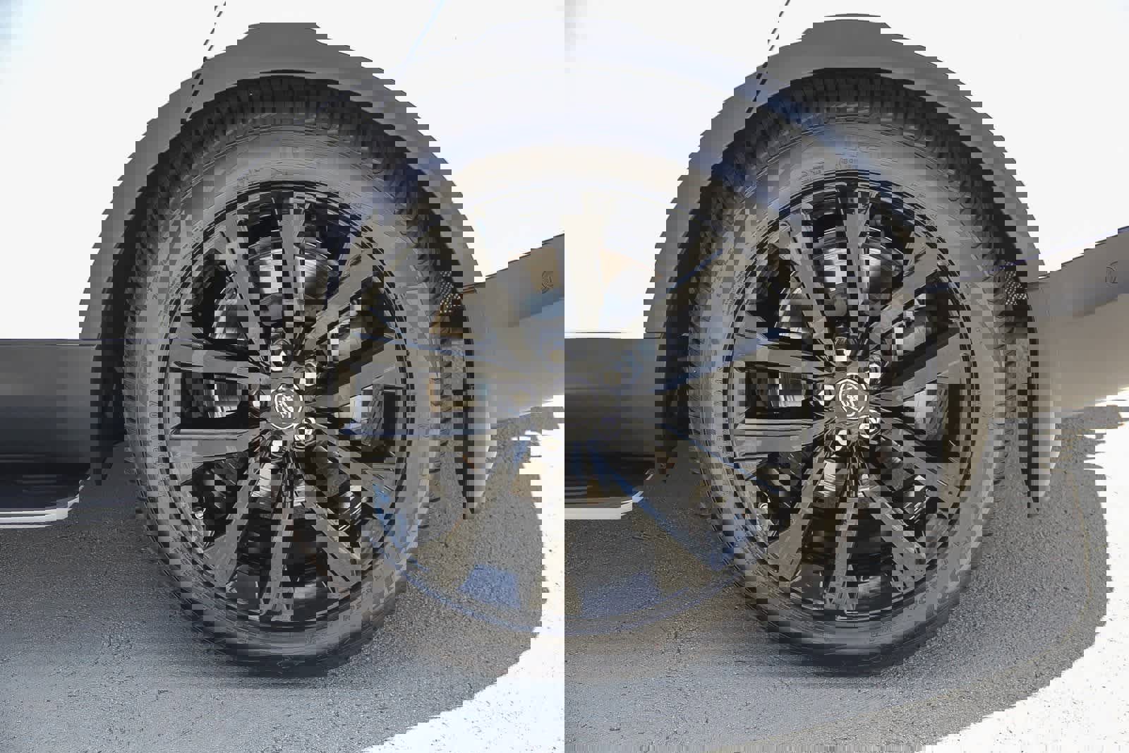 New 2026 Land Rover Discovery S image 8