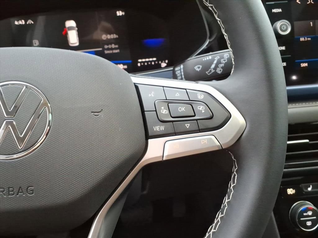 Used 2024 Volkswagen Taos SE image 20