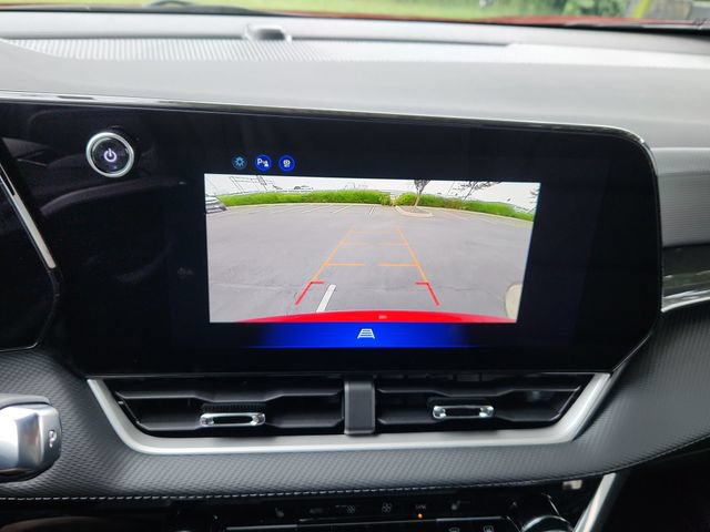 New 2027 Chevrolet Equinox LT w/ Convenience Package II FWD image 30