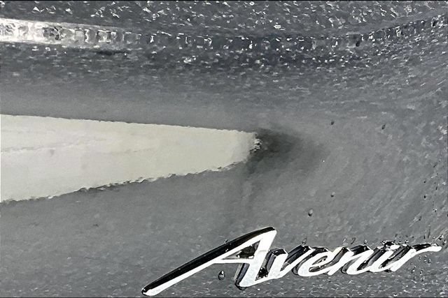 Certified 2025 Buick Encore GX Avenir w/ Avenir Convenience Package AWD/4WD image 22