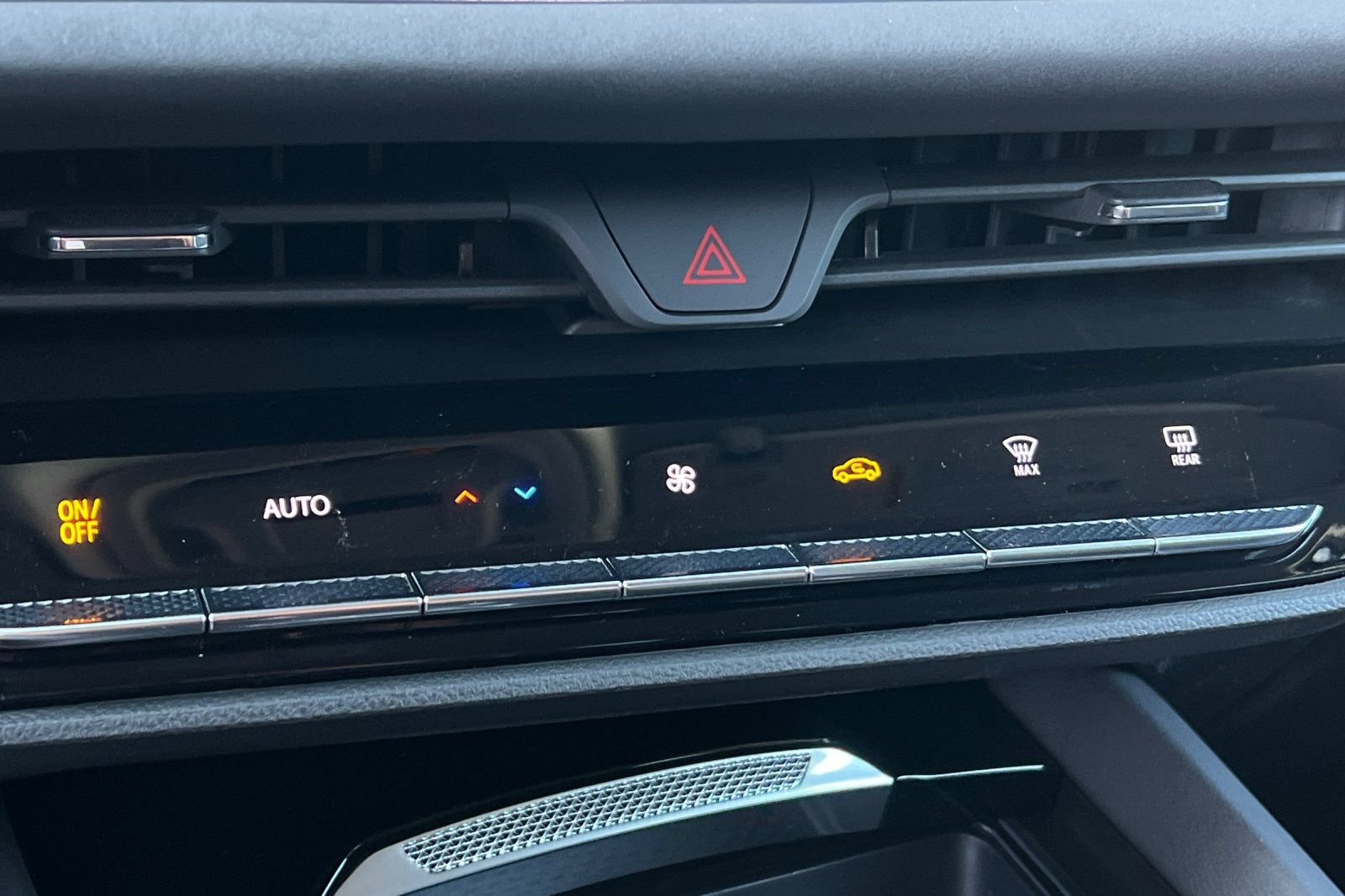 New 2026 Buick Envision Sport Touring AWD/4WD image 19