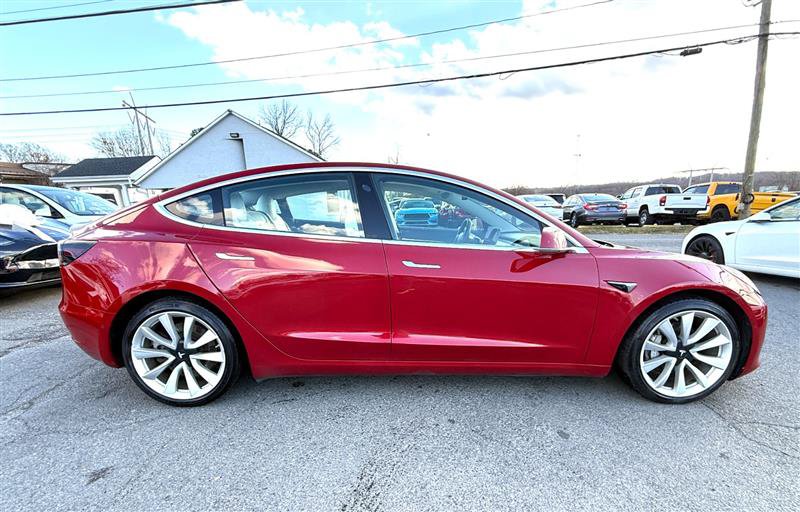 Used 2018 Tesla Model 3 Long Range AWD/4WD image 7