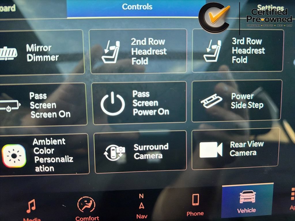Certified 2023 Jeep Grand Wagoneer Series II AWD/4WD image 92