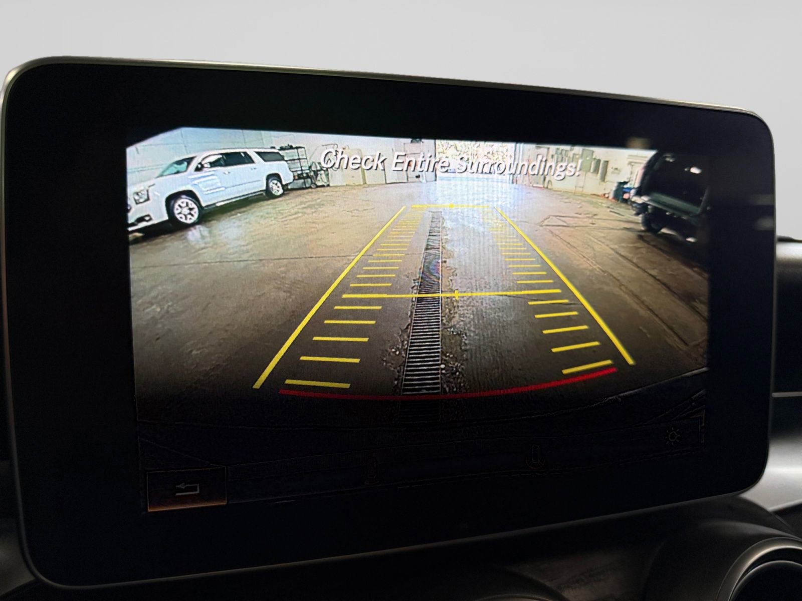 Used 2015 Mercedes-Benz C 300 4MATIC Sedan w/ Multimedia Package image 30