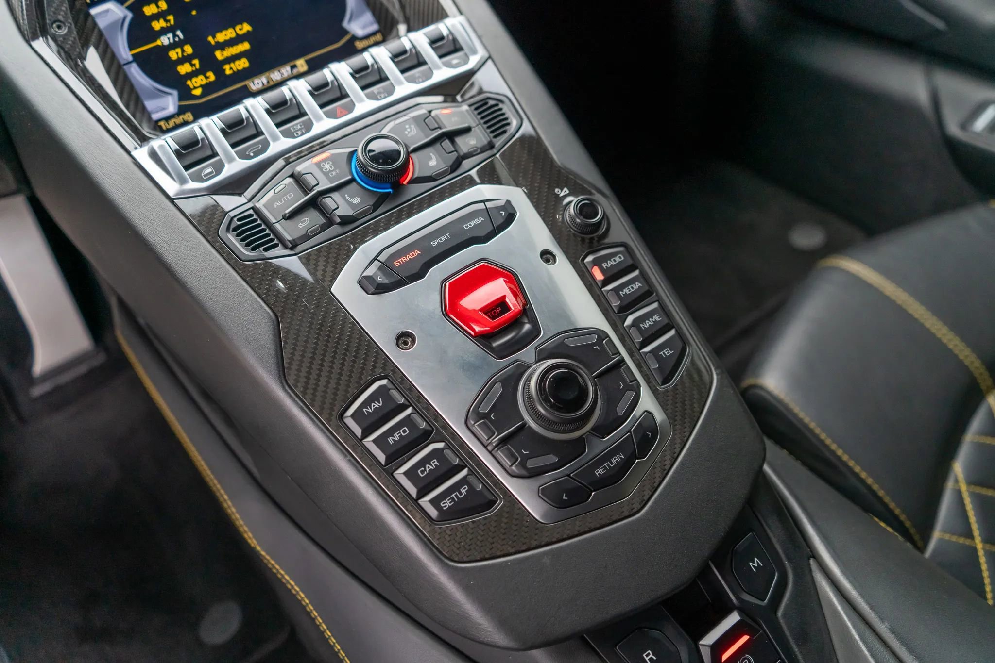 Used 2017 Lamborghini Aventador LP 700-4 image 57