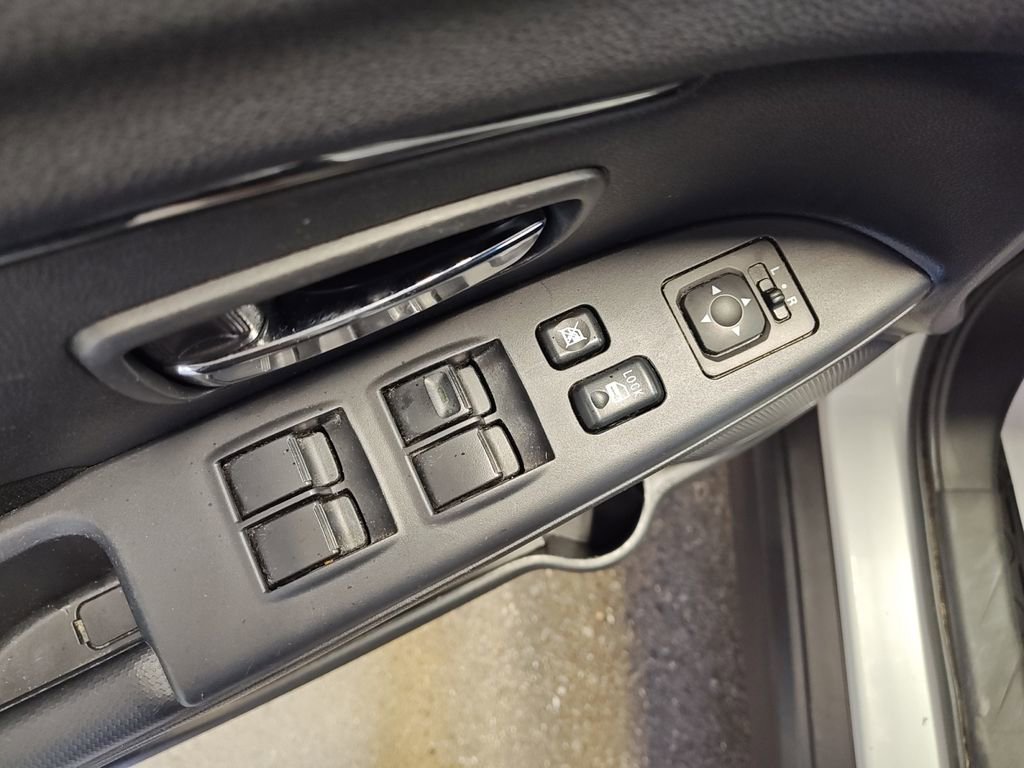 Used 2020 Mitsubishi Outlander Sport AWD image 17
