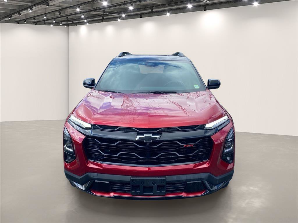 Used 2025 Chevrolet Equinox RS w/ Safety and Technology Package AWD/4WD image 2