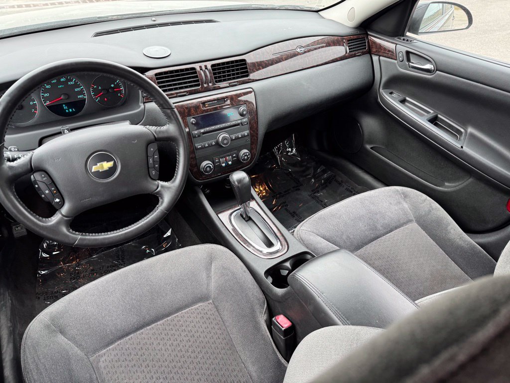 Used 2013 Chevrolet Impala LT FWD image 10