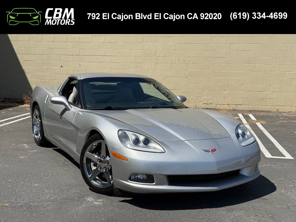 Used 2007 Chevrolet Corvette Coupe w/ Preferred Equipment Group RWD image 1