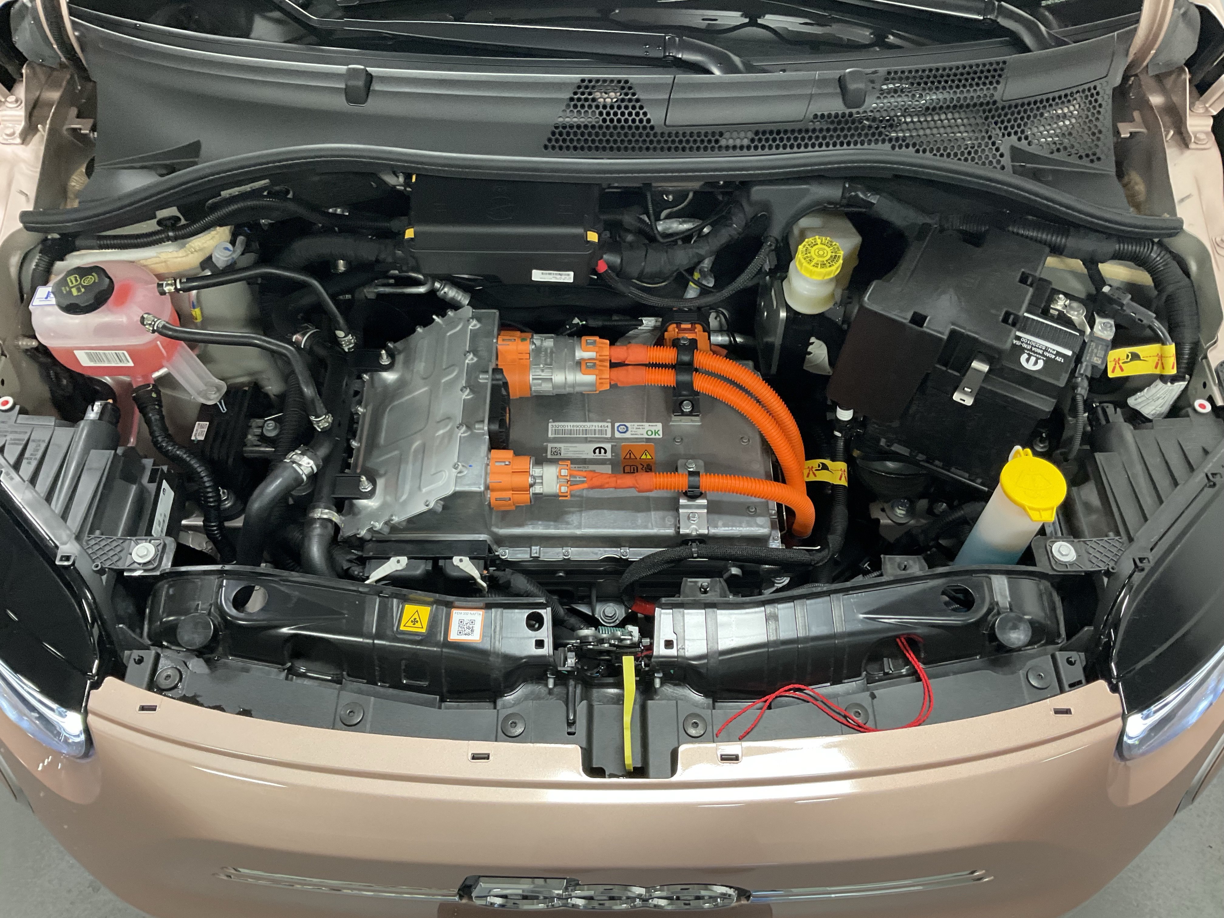 New 2026 FIAT 500 e Icona w/ Quick Order Package 21R FWD image 15