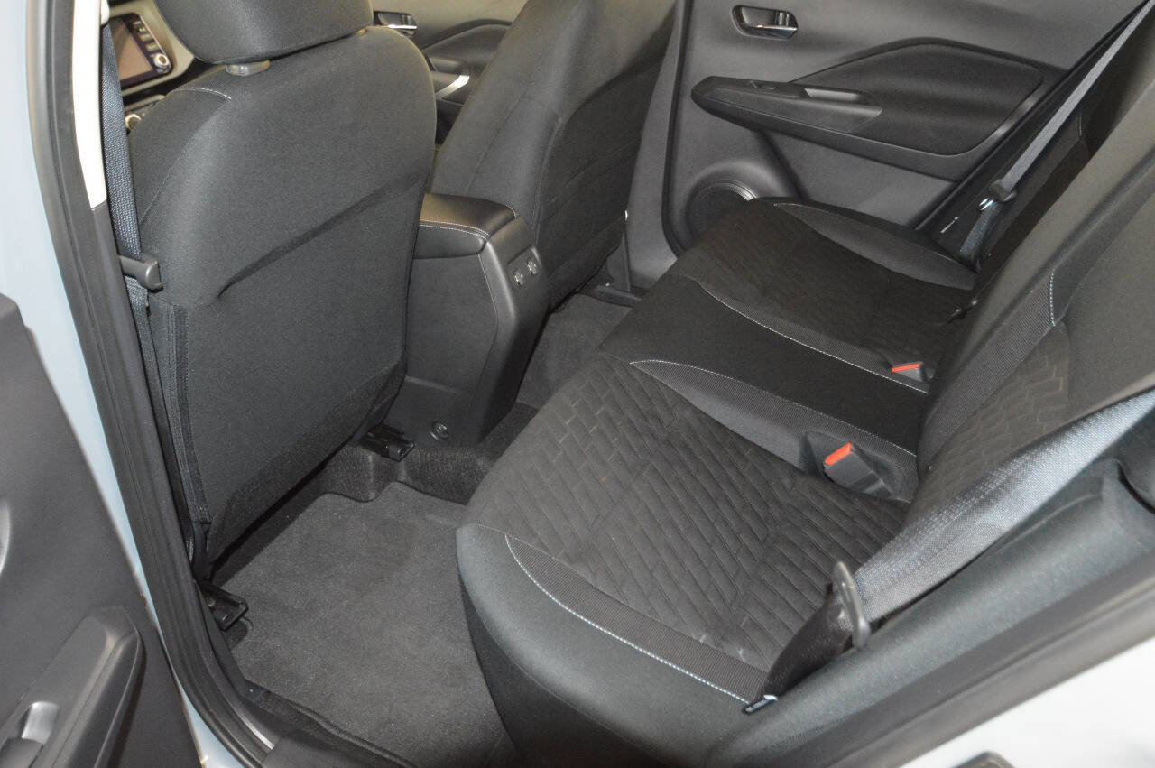 Used 2024 Nissan Kicks SV image 16