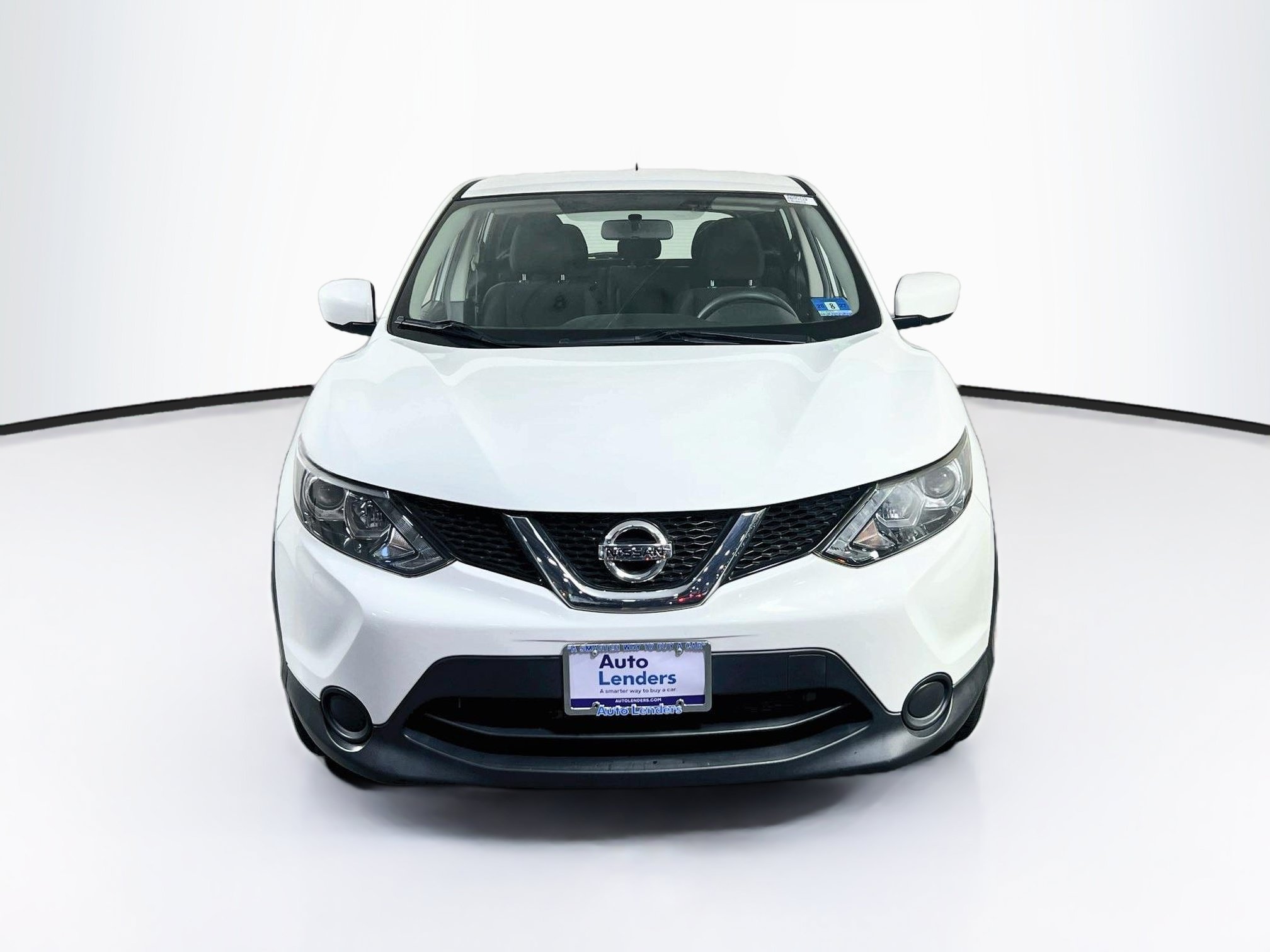 Used 2018 Nissan Rogue Sport S w/ S Appearance Package AWD/4WD image 2