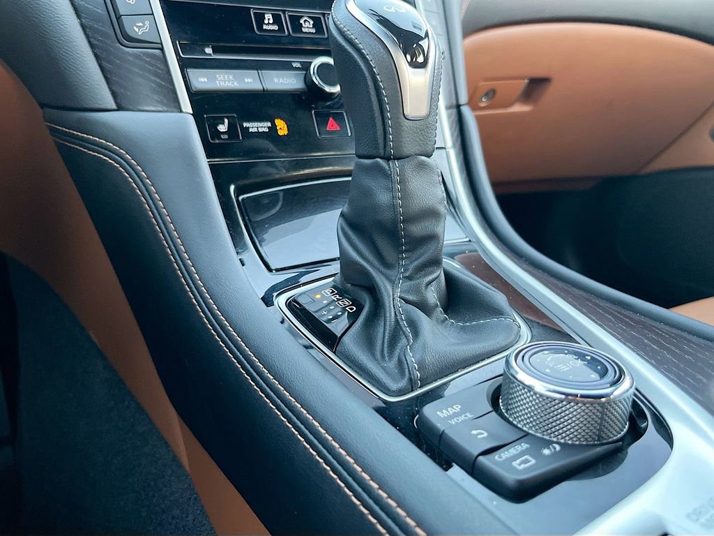 Used 2024 INFINITI Q50 Sensory image 17