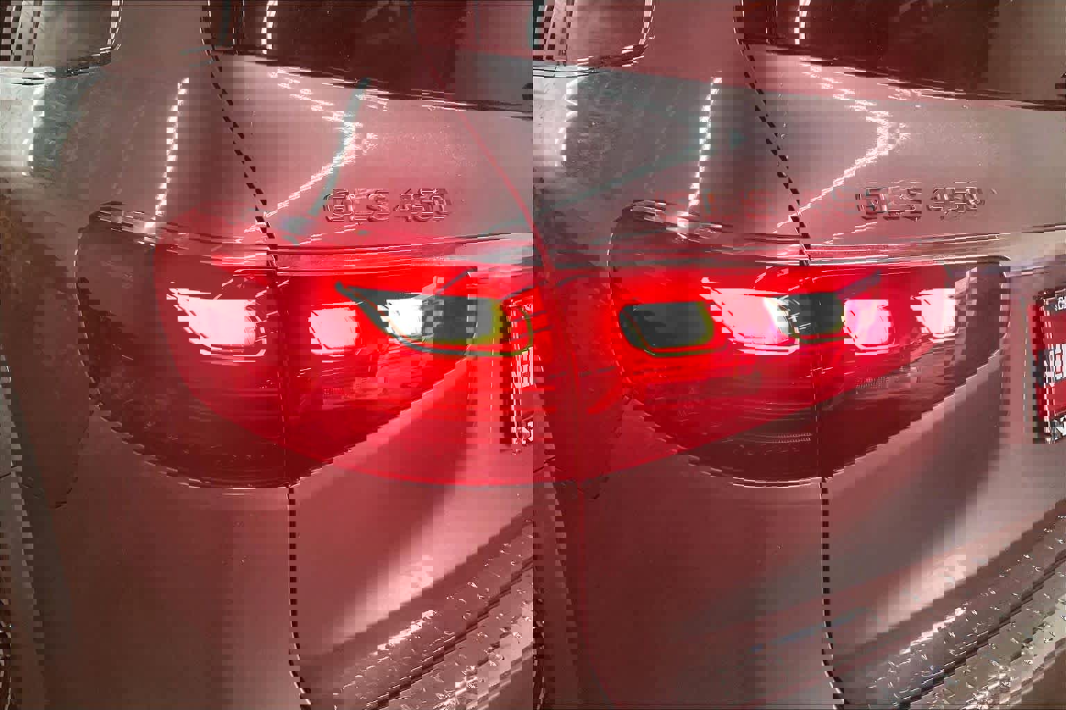 Used 2024 Mercedes-Benz GLS 450 4MATIC image 32