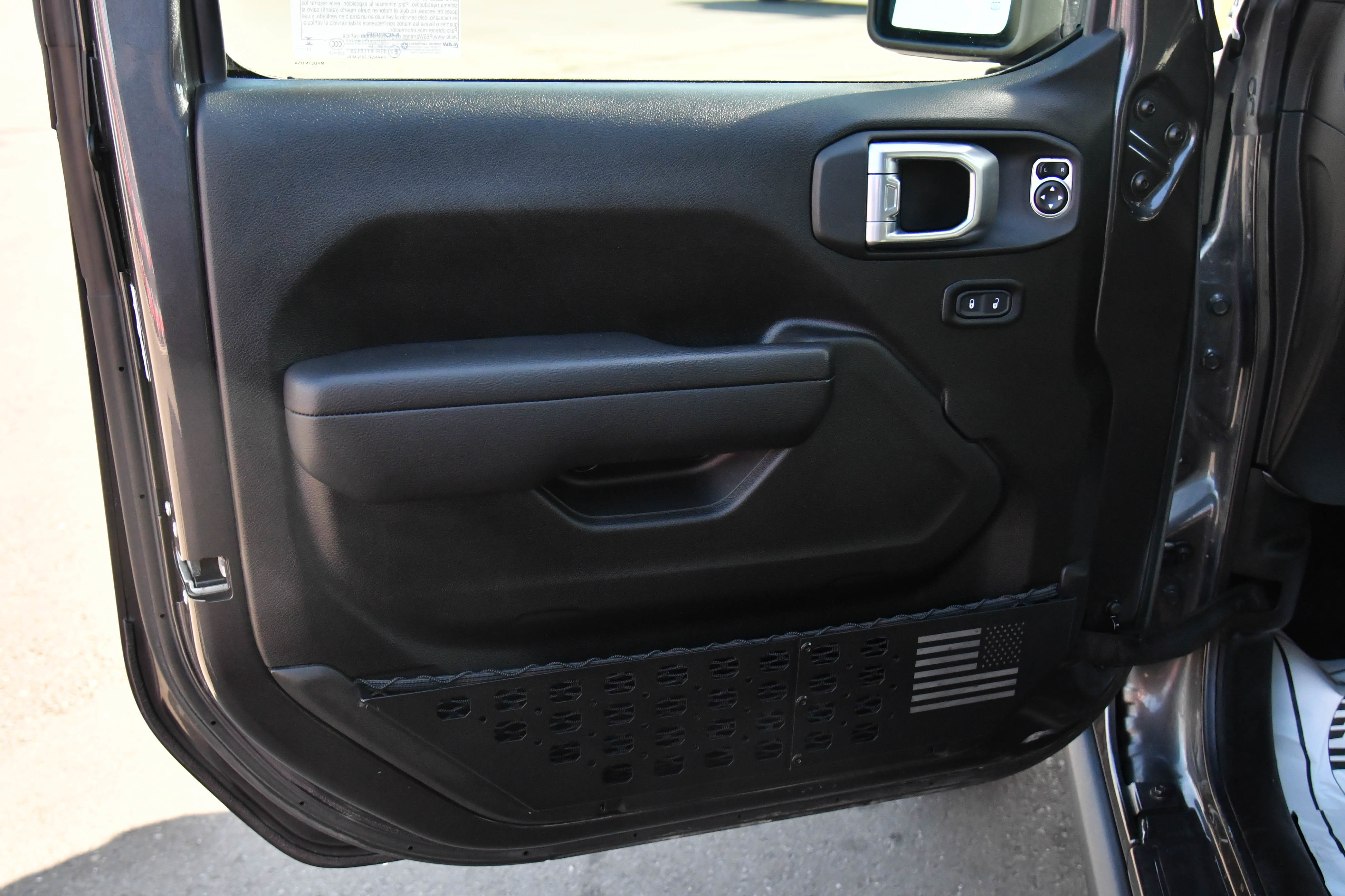 Used 2024 Jeep Wrangler Willys image 16