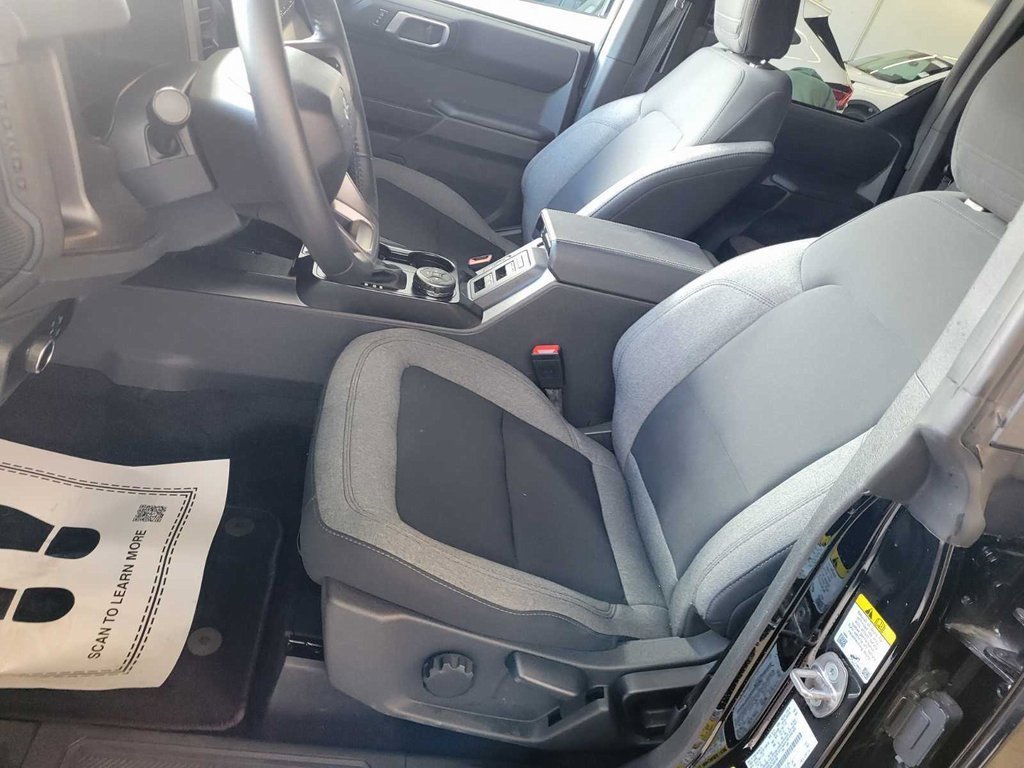 Used 2025 Ford Bronco Big Bend image 5