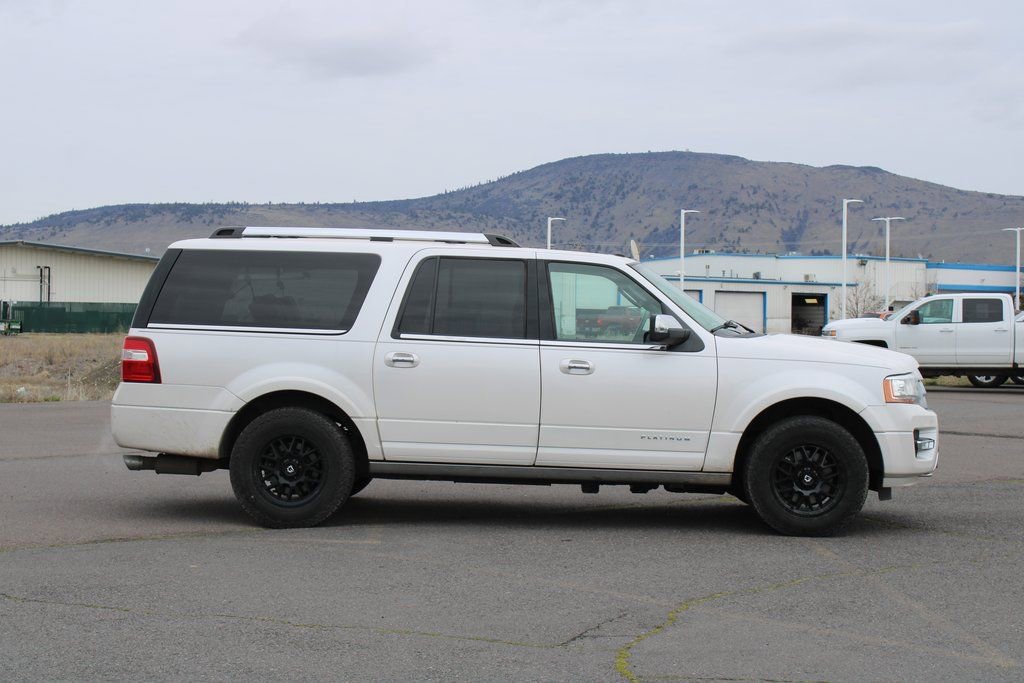 Used 2017 Ford Expedition EL Platinum image 7