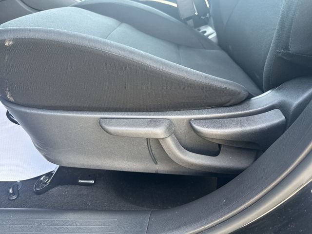 Used 2023 Nissan Kicks S image 16