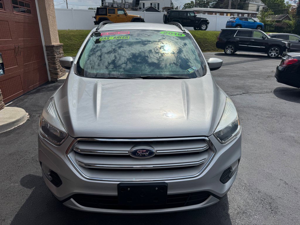 Used 2018 Ford Escape SE w/ SE Sync 3 Package image 4