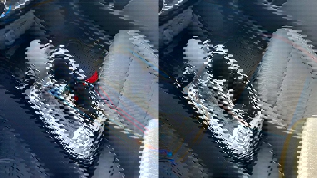 New 2026 Chevrolet Trax RS w/ Sunroof Package image 24