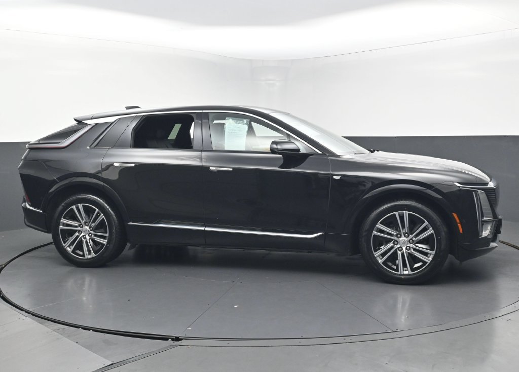 Used 2024 Cadillac Lyriq Luxury RWD image 49