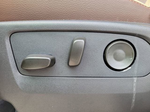 New 2026 GMC Sierra 1500 AT4 w/ Technology Package image 23