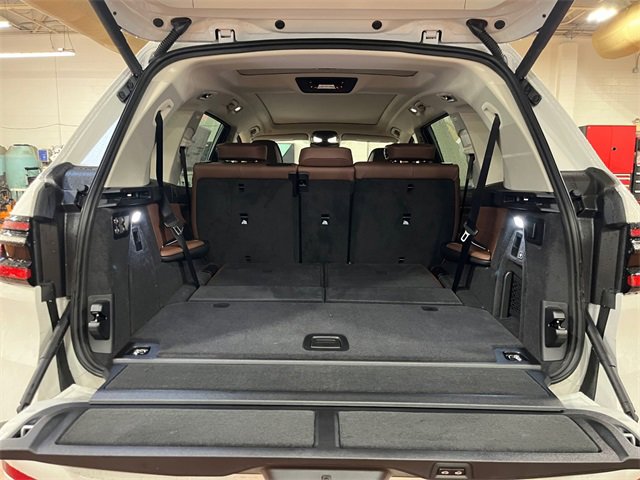 New 2026 BMW X7 xDrive40i w/ Premium Package image 16
