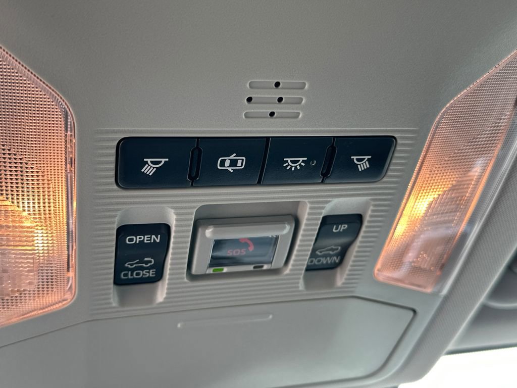 Certified 2020 Toyota RAV4 Limited image 32