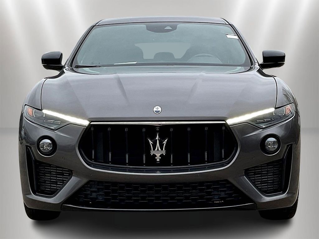 Used 2022 Maserati Levante Modena AWD/4WD image 2