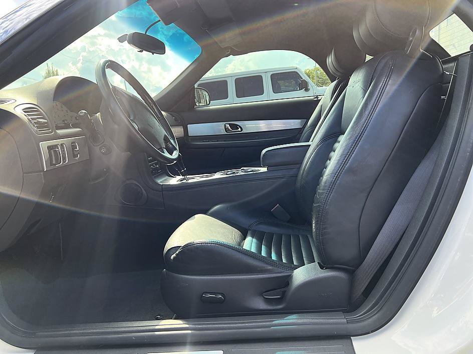 Used 2002 Ford Thunderbird RWD image 11