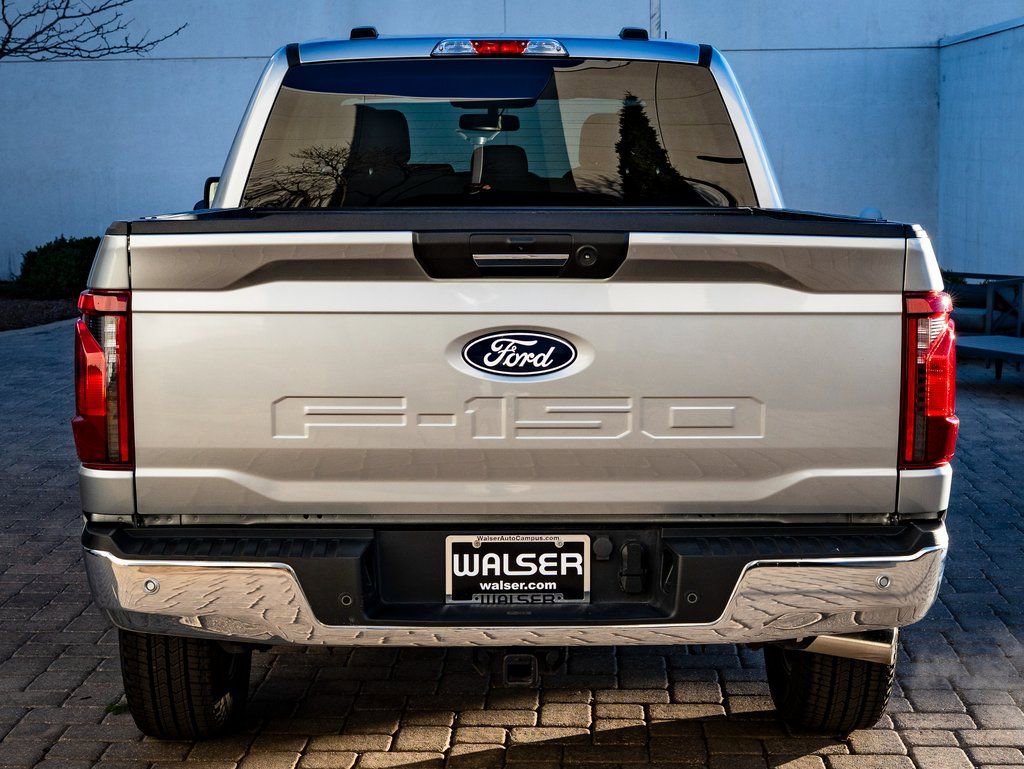 Used 2024 Ford F150 XLT w/ Tow/Haul Package image 10