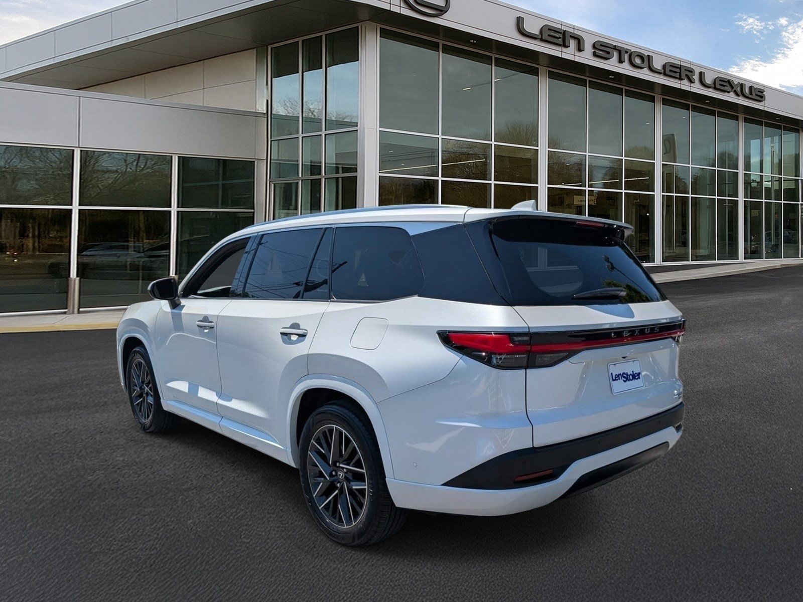 Certified 2025 Lexus TX 350 AWD w/ Technology Package image 5