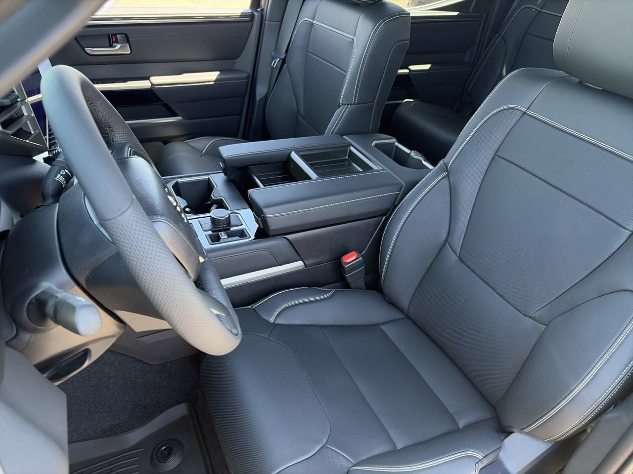 New 2026 Toyota Tundra Limited AWD/4WD image 18