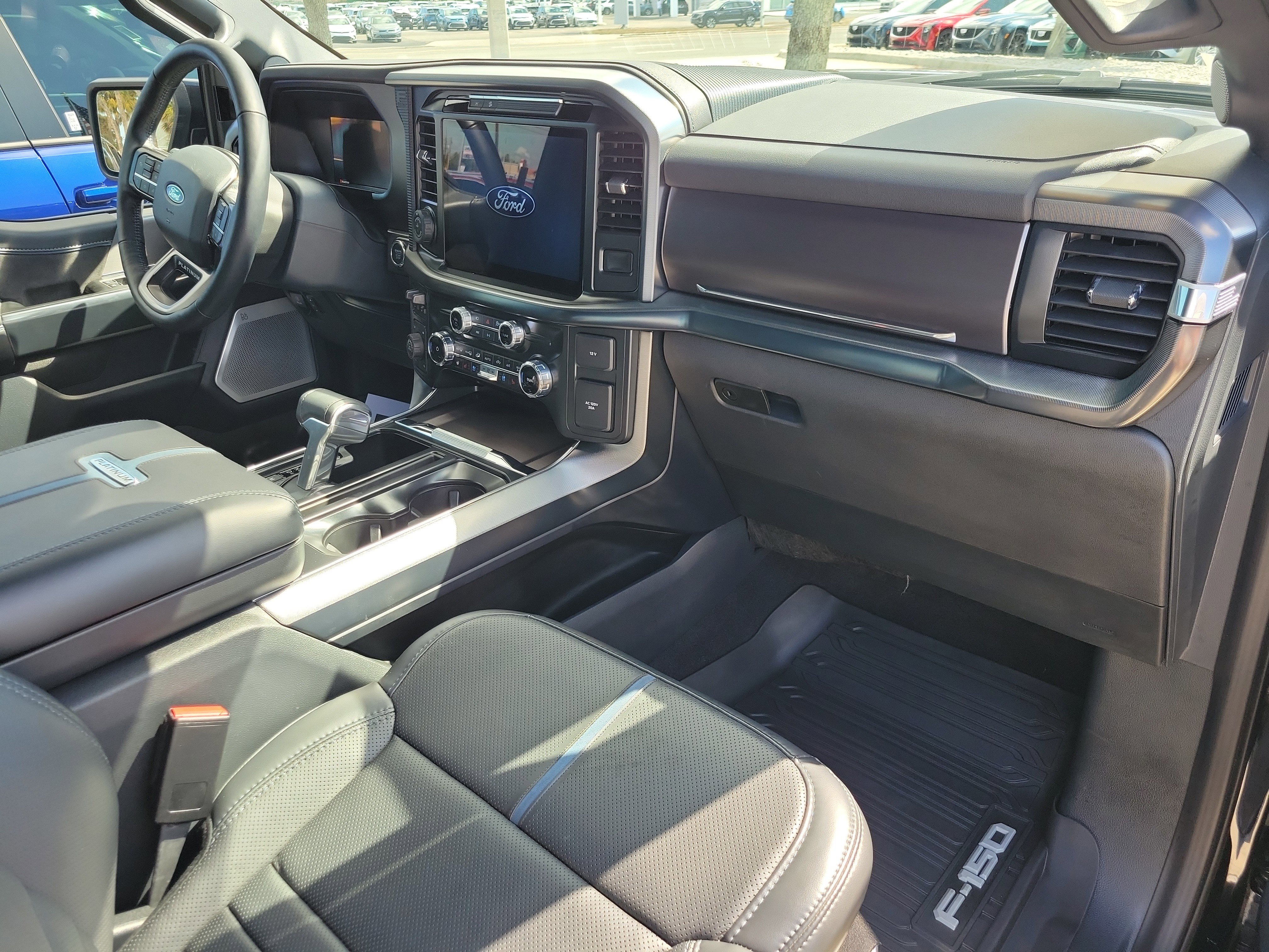 Used 2025 Ford F150 Platinum w/ Equipment Group 702A High image 12