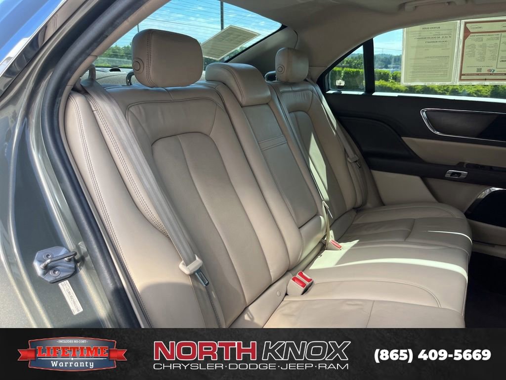 Used 2017 Lincoln Continental Select FWD image 24