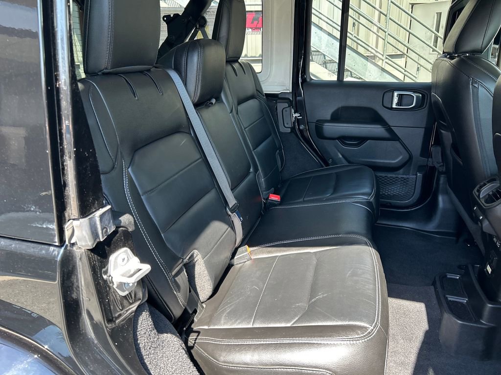 Used 2021 Jeep Wrangler Unlimited Sahara w/ Dual Top Group image 28