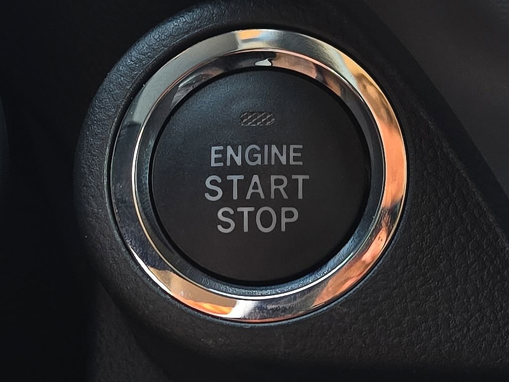 Certified 2025 Subaru Crosstrek 2.0i Premium image 17