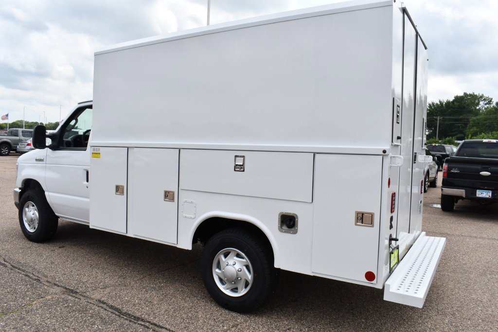 New 2026 Ford E-350 and Econoline 350 Super Duty w/ Power Equipment Group image 15