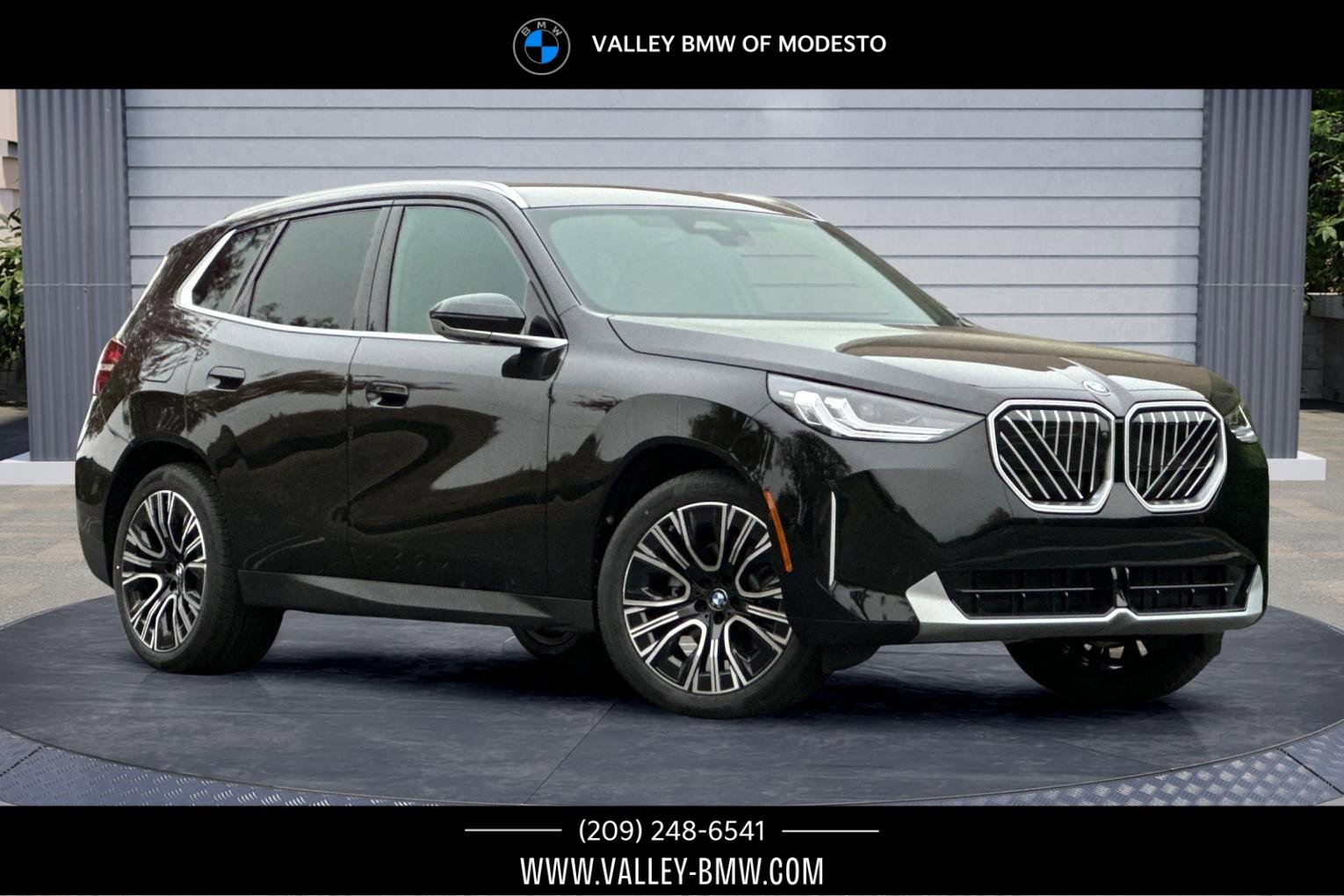 New 2026 BMW X3 xDrive30 w/ Premium Package image 1