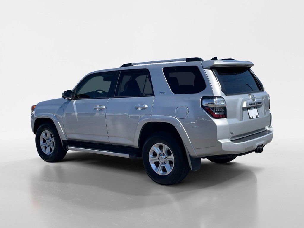 Used 2023 Toyota 4Runner SR5 Premium w/ Moonroof Package image 4