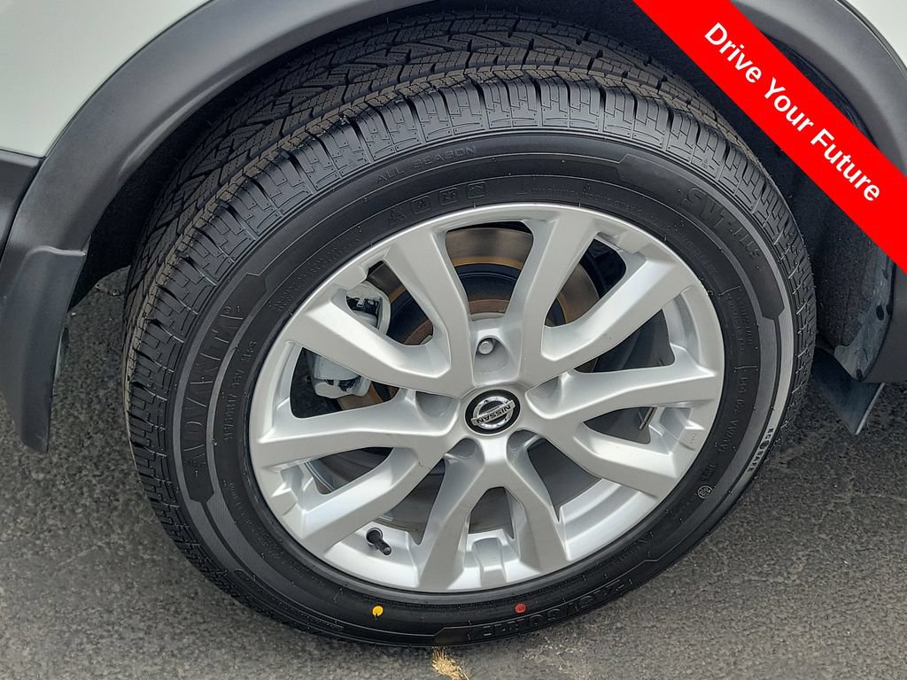 Used 2022 Nissan Rogue Sport S FWD image 29