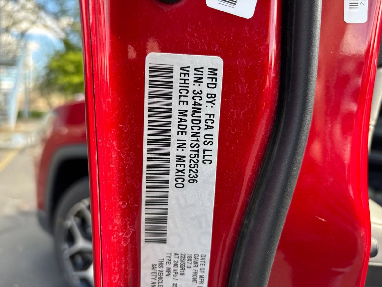 Used 2025 Jeep Compass Limited AWD/4WD image 30
