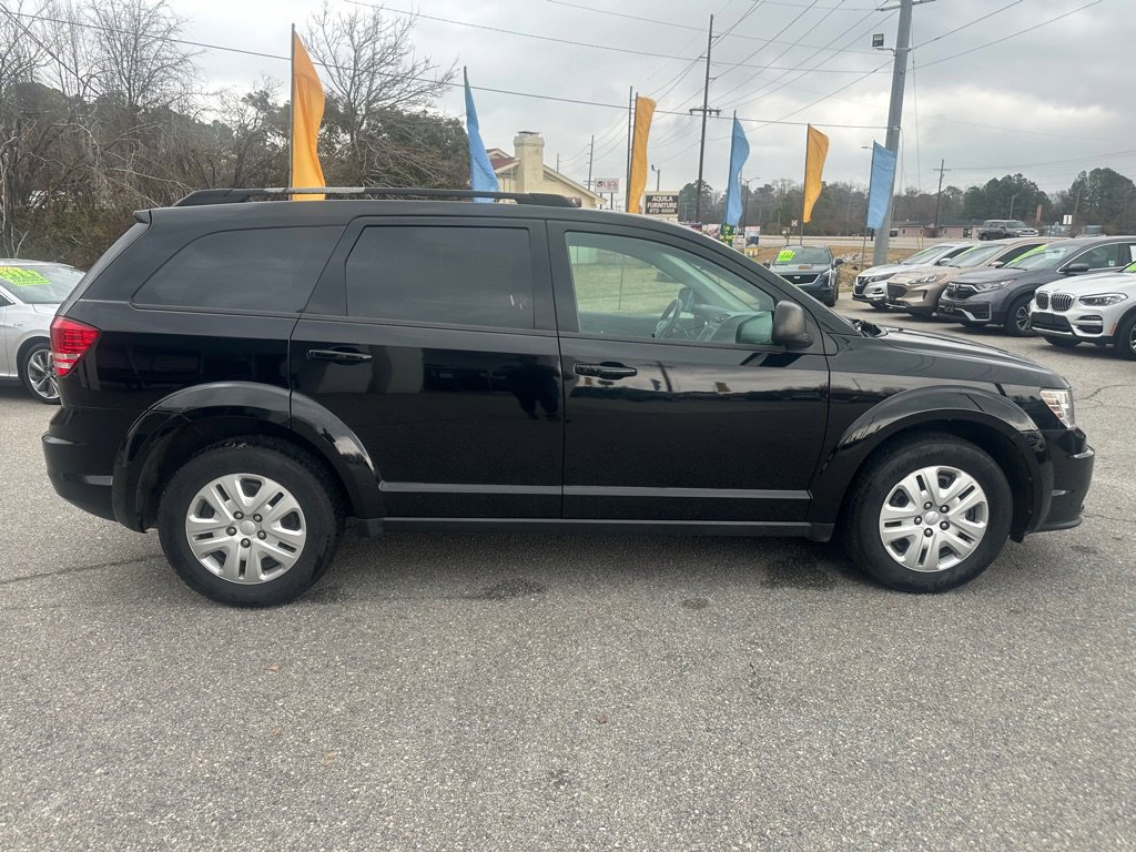 Used 2020 Dodge Journey SE w/ SE Popular Equipment Group image 6