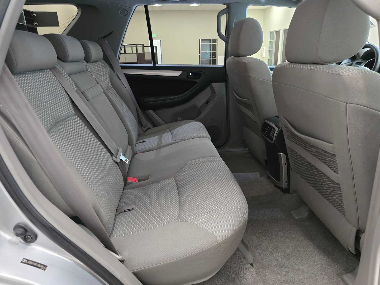 Used 2006 Toyota 4Runner SR5 AWD/4WD image 24