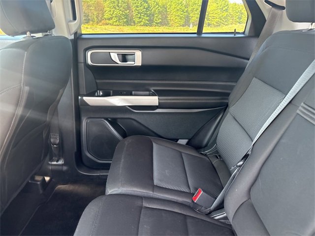 Used 2022 Ford Explorer XLT image 48