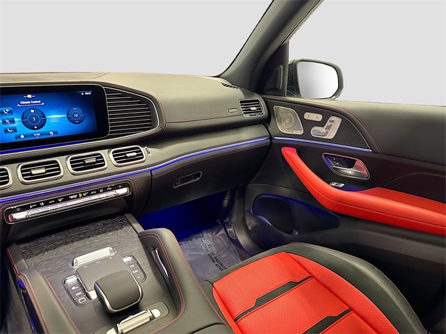 Used 2025 Mercedes-Benz GLE 53 AMG 4MATIC image 25