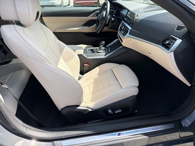 Used 2022 BMW 440i xDrive Convertible image 13