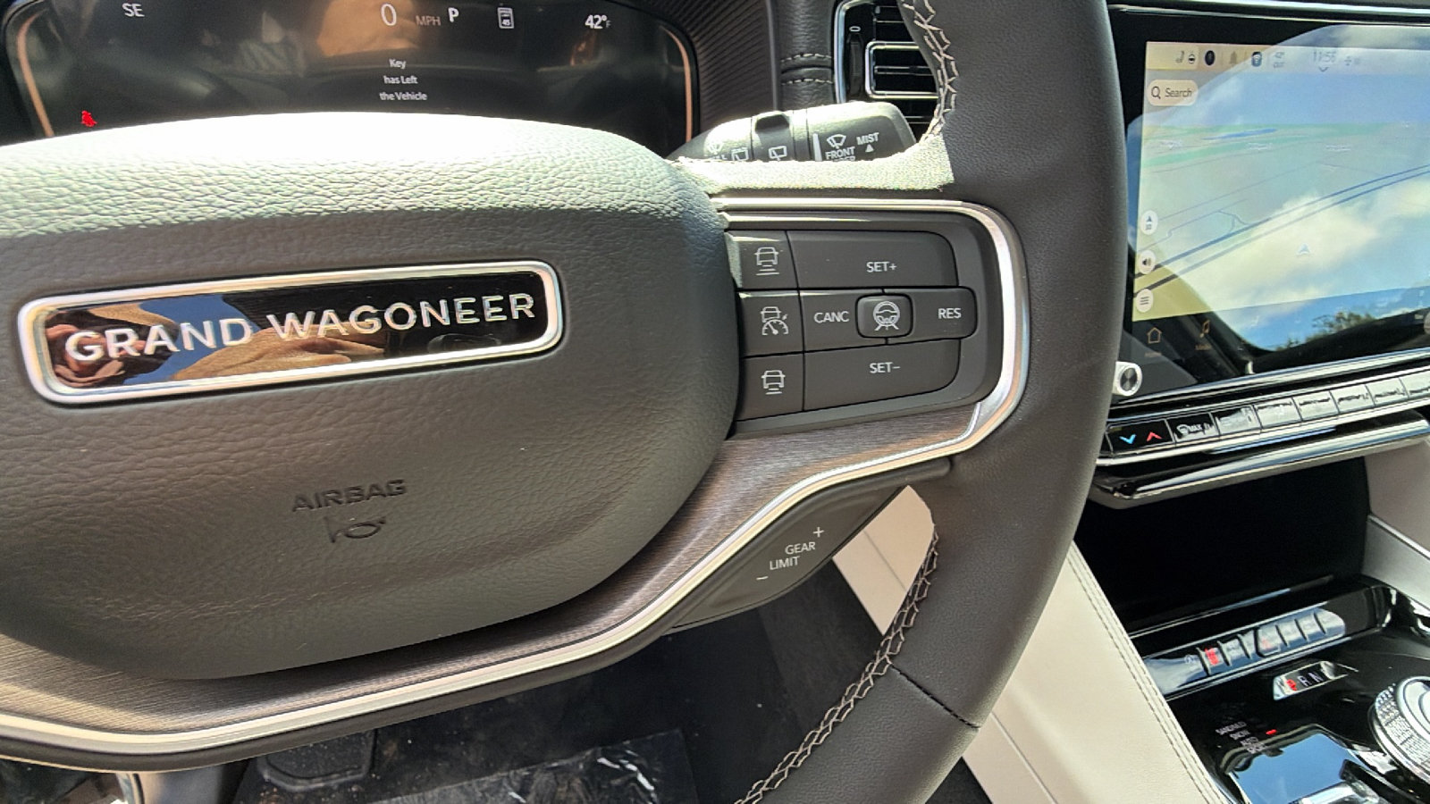New 2026 Jeep Grand Wagoneer Limited AWD/4WD image 24